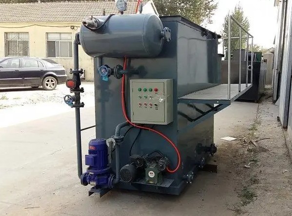 溶氣式氣浮機(jī)工作原理是什么樣的，我總結(jié)了三點(diǎn)，看看你知道不？02